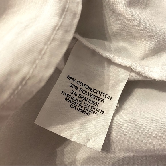 White, short-sleeve, V-neck blouse - Picture 4 of 6